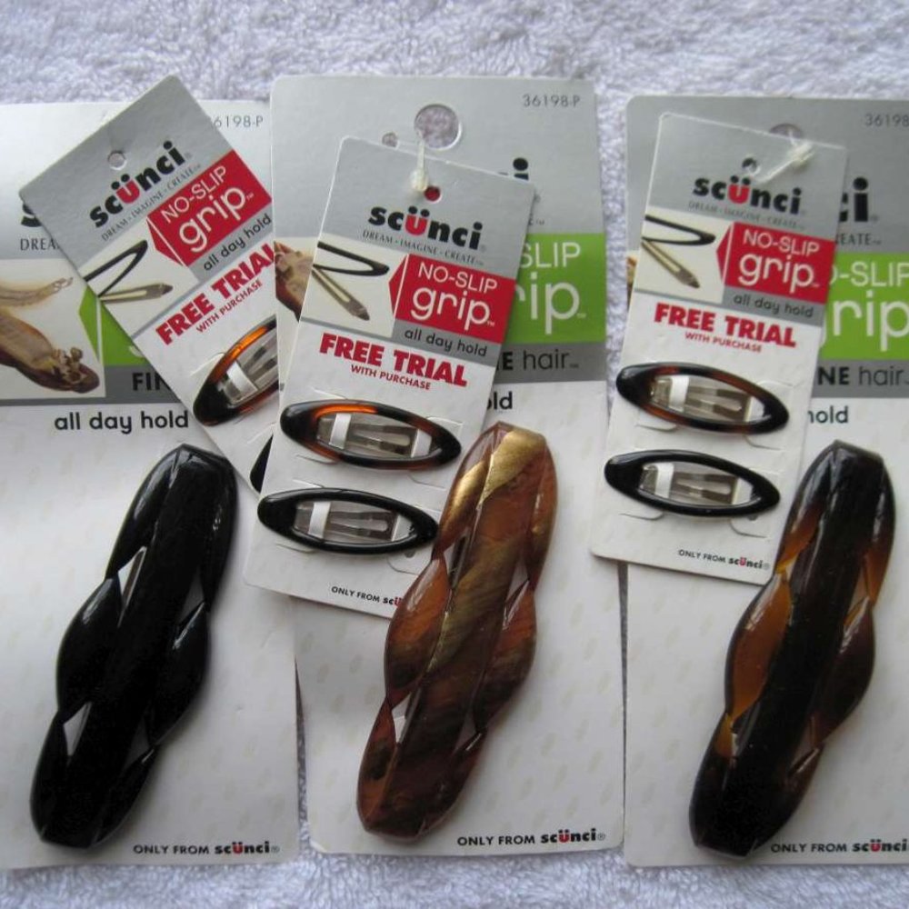 Scunci No Slip Grip Hold Slideproof Stay Put Rubber Teeth Plastic Hair Barrette